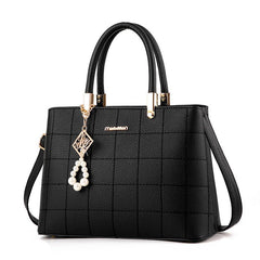 European And American Hair Ball Handbags Simple Women'S Bags Diagonal Bags Fashion Women'S Bags
